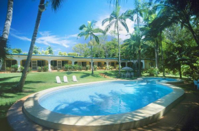 Отель Villa Marine Holiday Apartments Cairns  Йоркейс Кноб